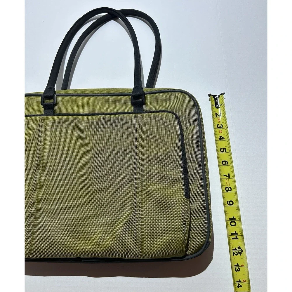 Timbuk2 Padded Laptop Zip Executive Business Briefcase Bag Tote Green 17